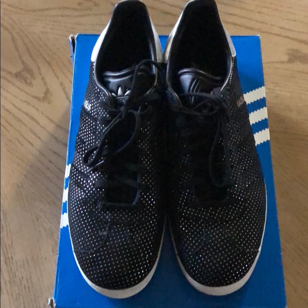 Adidas Gazelle women’s